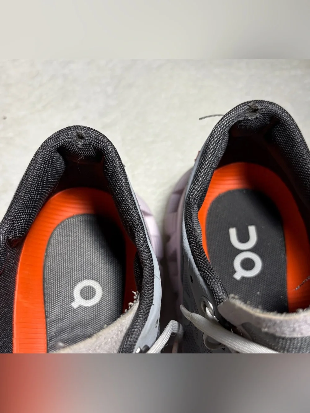 On Running Women's Gray Sneakers with Light Pink Soles Sz 8.5